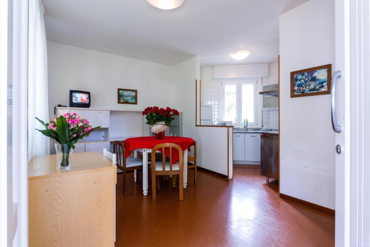 Villa Lucilla Линяно Сабиадоро Екстериор снимка